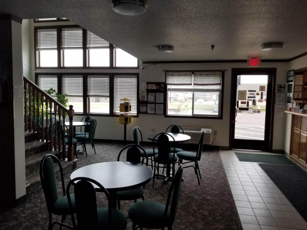 Bilmar Inn&Suites Dell Rapids Exterior foto